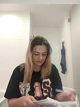 Snapshot of KrissSexi chatting on November 2025 10:13:02 AM KrissSexi online show from November 2025 10:13:02 AM