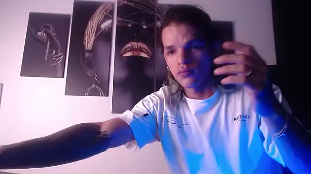 AlbertBernal69 online show from November 2025 03:06:01 AM