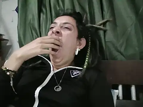 Snapshot of ORIANNA_BODMOD chatting on February 2025 04:07:01 PM ORIANNA BODMOD online show from February 2025 04:07:01 PM