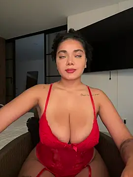 Snapshot of Mariecurl chatting on February 2025 10:04:01 PM Mariecurl online show from February 2025 10:04:01 PM
