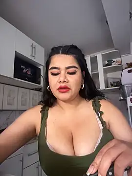 Snapshot of Insane_Issa chatting on January 2025 06:54:02 PM Insane Issa online show from January 2025 06:54:02 PM