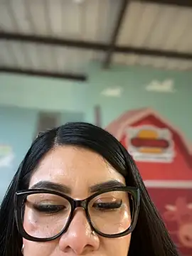 Snapshot of Insane_Issa chatting on March 2025 08:59:01 PM Insane Issa online show from March 2025 08:59:01 PM