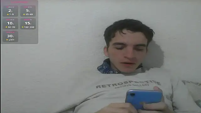 Snapshot of Tombgy07 chatting on March 2025 08:43:02 PM Tombgy07 online show from March 2025 08:43:02 PM