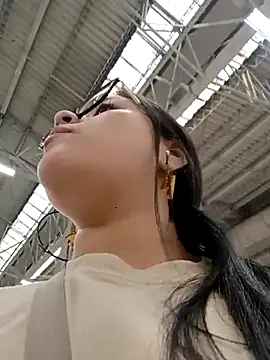 Snapshot of persefone_core chatting on October 2025 09:05:02 PM persefone core online show from October 2025 09:05:02 PM