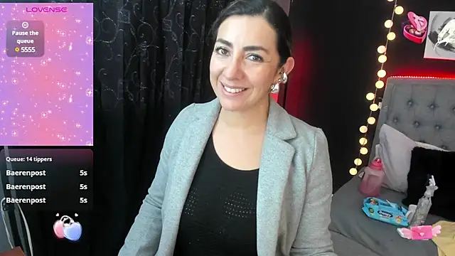Snapshot of Isabella_lt chatting on February 2025 08:48:02 PM Isabella lt online show from February 2025 08:48:02 PM