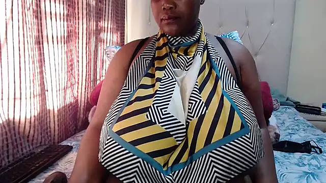 CHOCOLATEDARKBUSTYX online show from May 2026 02:15:02 PM