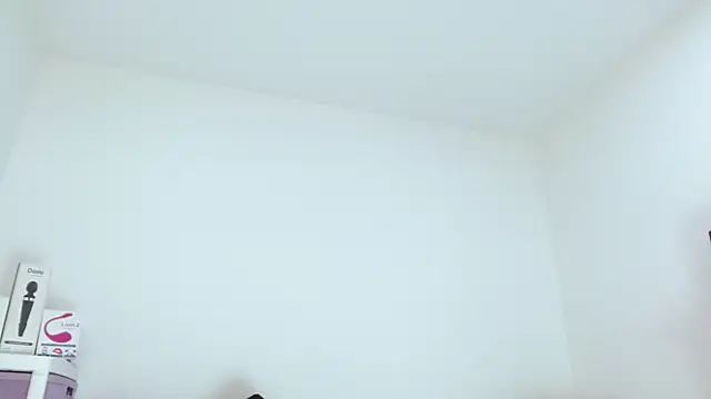 sashacreamy  online show from September 2025 03:44:01 AM