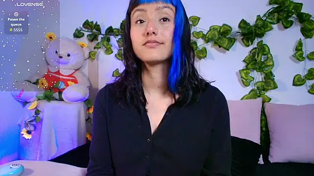 tati cardenas online show from February 2026 05:13:02 AM