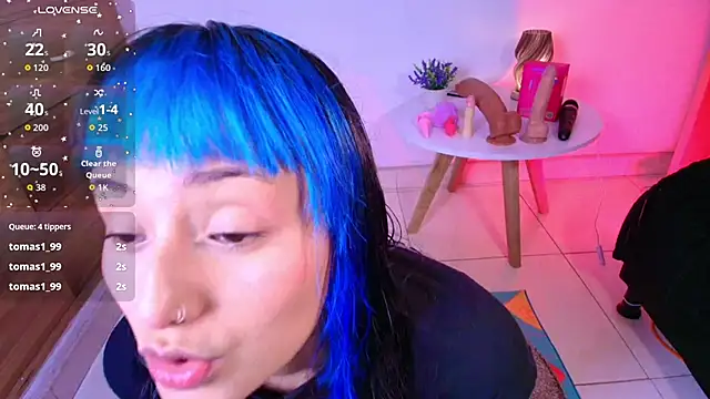 tati cardenas online show from February 2026 04:24:01 AM