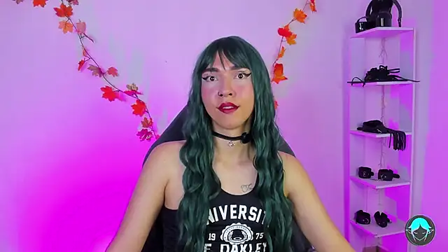 sofi elfqueen online show from February 2026 11:59:01 PM