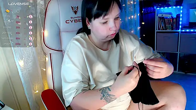 Snapshot of RaideneiX chatting on November 2025 02:21:01 AM RaideneiX online show from November 2025 02:21:01 AM