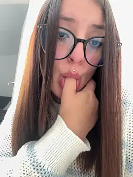 Megan lu2 online show from October 2025 08:53:02 PM