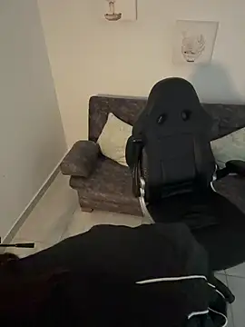 Megan lu2 online show from November 2025 04:01:02 AM