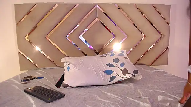 Raven foxter1 online show from February 2026 10:29:01 AM