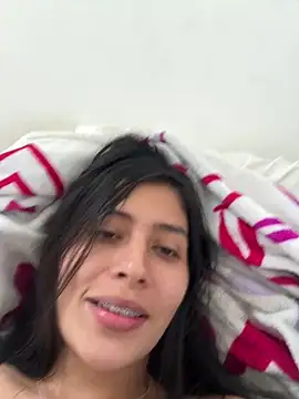 Sophie  Foxxx online show from March 2025 06:01:01 PM