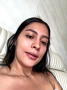 Sophie  Foxxx online show from October 2025 04:37:01 PM