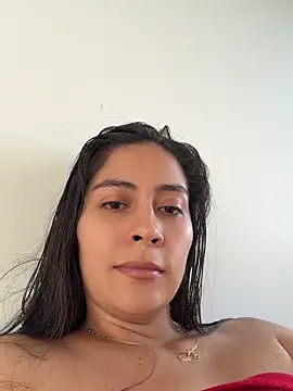 Snapshot of Sophie__Foxxx chatting on May 2026 09:45:01 PM Sophie Foxxx online show from May 2026 09:45:01 PM
