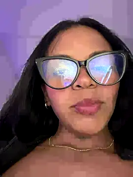 Snapshot of Charly_ chatting on September 2025 04:15:01 AM Charly online show from September 2025 04:15:01 AM