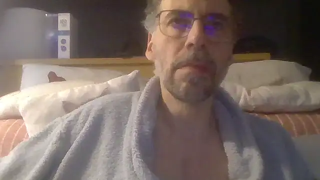 ptitcanard60600 online show from November 2025 10:47:02 PM