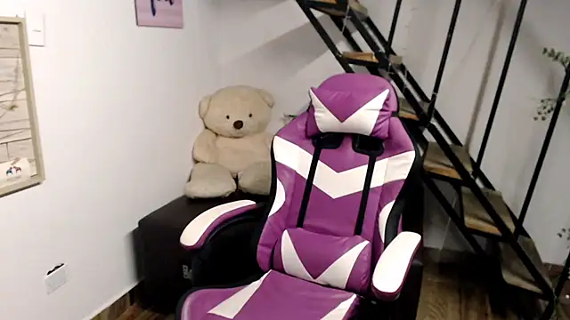 samantha baby  online show from November 2025 08:53:02 PM