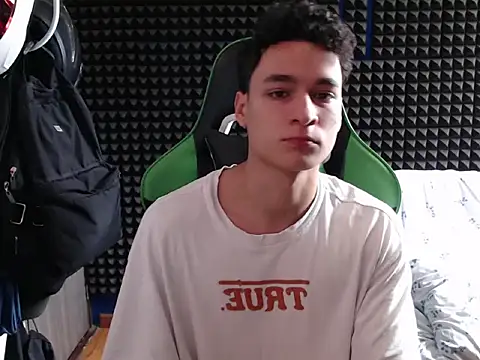 Curly Angel24 online show from November 2025 03:01:02 PM