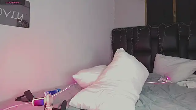 Snapshot of Lovely_Janeth chatting on January 2025 07:06:02 AM Lovely Janeth online show from January 2025 07:06:02 AM