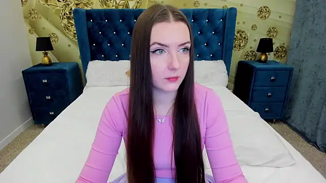 Katrina Minchels online show from March 2025 07:52:02 AM