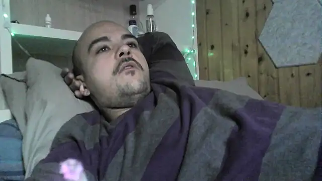 Snapshot of ItalianVinDiesel chatting on September 2025 08:20:02 AM ItalianVinDiesel online show from September 2025 08:20:02 AM