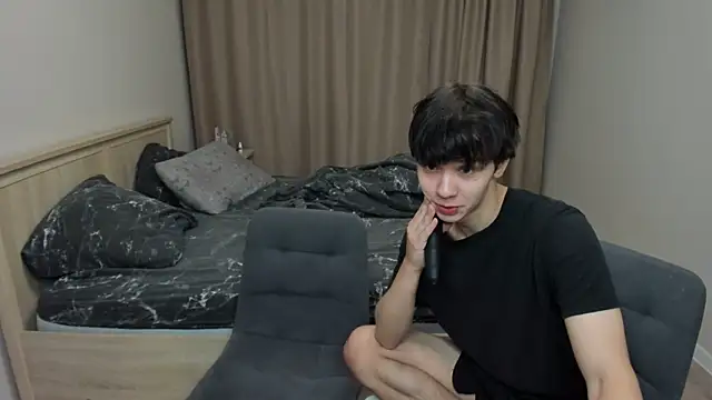 Snapshot of lil_cassie chatting on September 2025 04:12:01 PM lil cassie online show from September 2025 04:12:01 PM