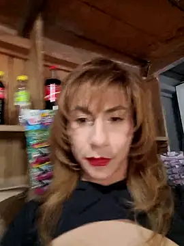 Evehampy online show from May 2026 07:43:01 PM