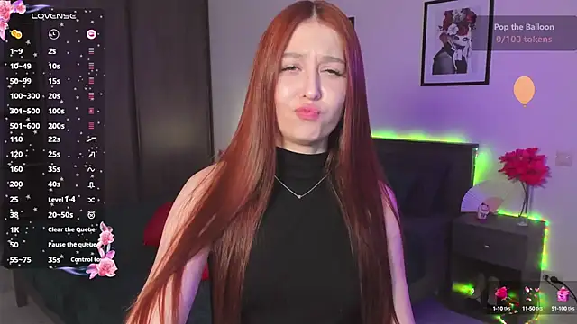 Snapshot of EleanorePeach chatting on February 2025 12:33:01 PM EleanorePeach online show from February 2025 12:33:01 PM