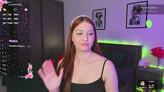 Snapshot of EleanorePeach chatting on February 2025 05:12:01 AM EleanorePeach online show from February 2025 05:12:01 AM