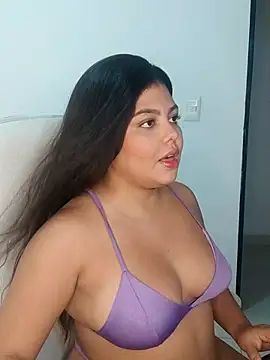 Snapshot of kiara-evans02 chatting on September 2025 10:24:01 PM kiara-evans02 online show from September 2025 10:24:01 PM