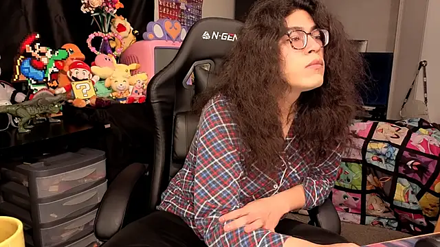 ShinyCherub online show from October 2025 11:14:02 AM