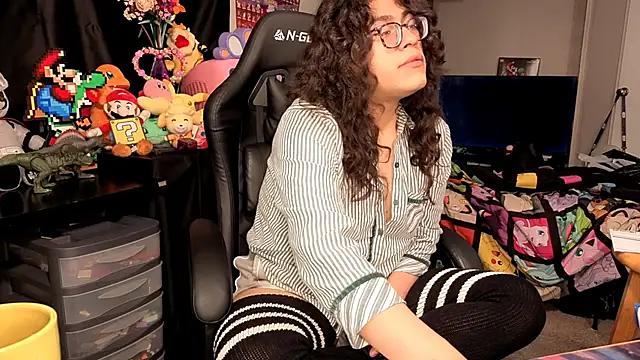 ShinyCherub online show from October 2025 12:24:02 AM