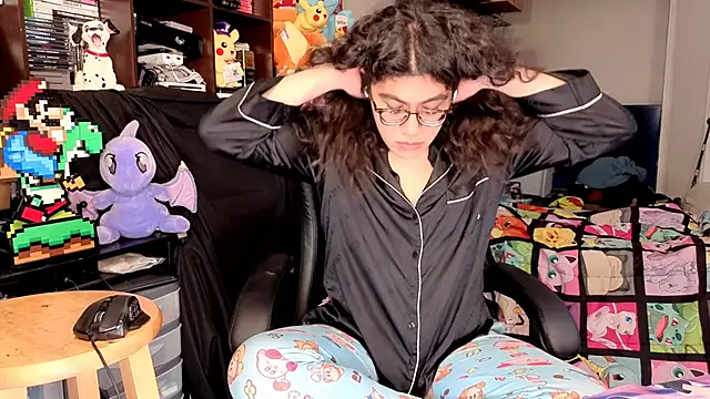 ShinyCherub online show from January 2026 05:23:02 AM