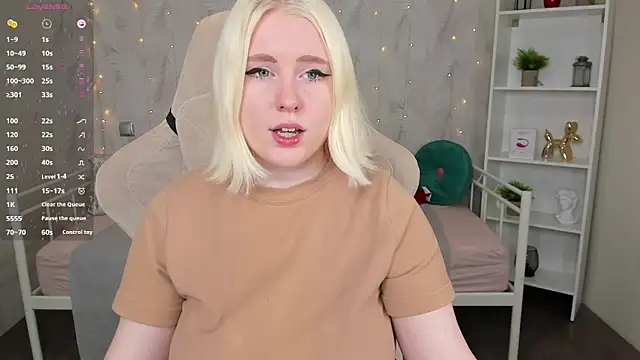 art lovee online show from February 2025 11:41:02 AM