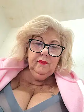 Merilulla online show from November 2025 02:50:01 PM