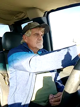 TTolbert online show from December 2024 04:31:01 PM