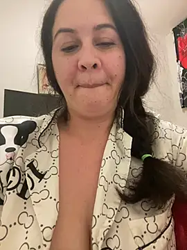 newgirl19 online show from February 2025 09:20:02 PM