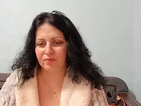 Lillian2 online show from January 2025 12:45:01 AM