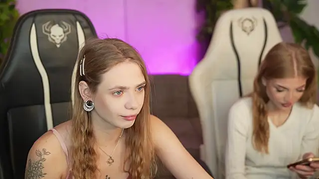 Angy Netal online show from October 2025 06:47:01 AM