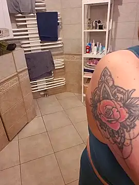 Isabellaa04 online show from September 2025 07:43:01 AM