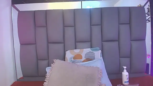  MiaBrown  online show from January 2026 12:10:02 PM