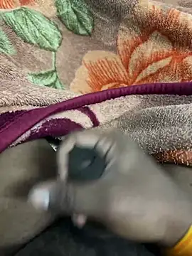 Snapshot of Honeydick7 chatting on January 2026 06:35:01 PM Honeydick7 online show from January 2026 06:35:01 PM