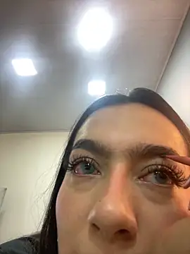 Nicollemays online show from March 2025 12:11:01 PM