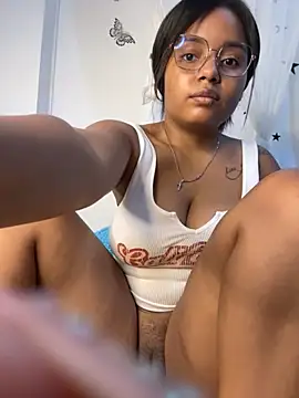 Aleja DANS online show from November 2025 01:44:02 PM