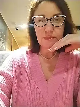 DonnaMagdalena online show from February 2026 09:14:02 PM