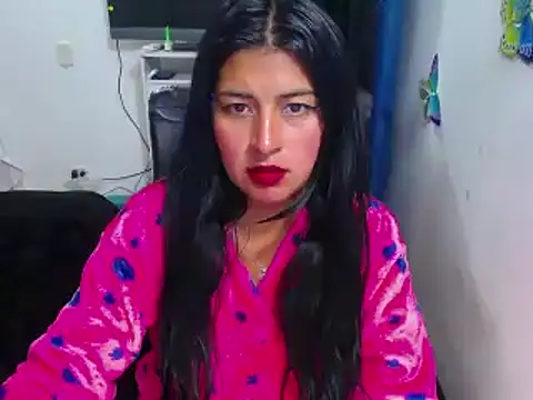 Yunhot  online show from January 2025 06:13:01 AM