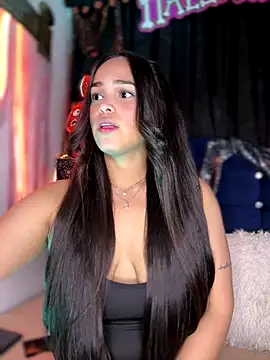 Snapshot of Merloth chatting on October 2025 10:30:01 PM Merloth online show from October 2025 10:30:01 PM